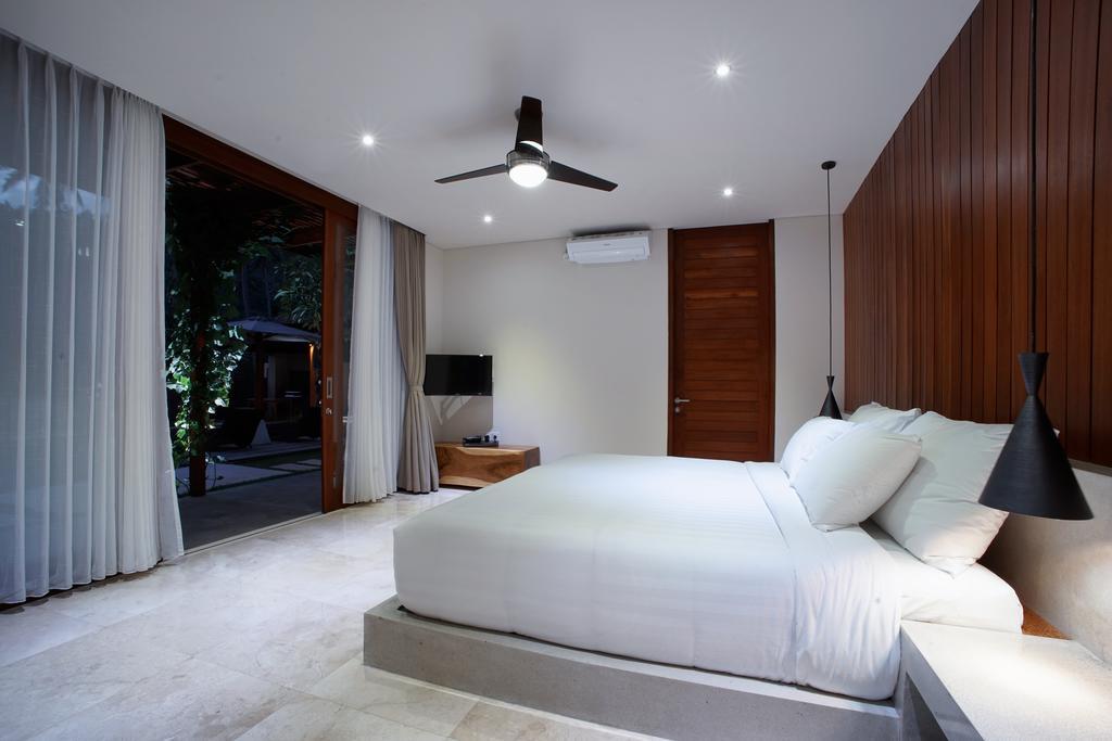 Bale Mandala Villas Senggigi Exterior photo